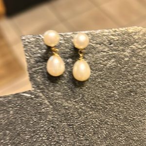 vintage Australian swing drop 14 k and genuine pearls earrings set